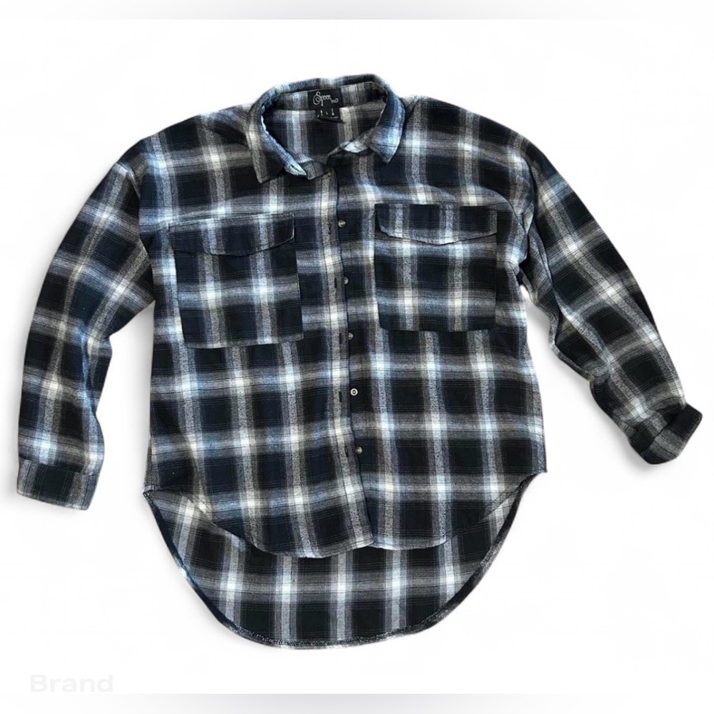 Women Large Black and White Plaid Flannel